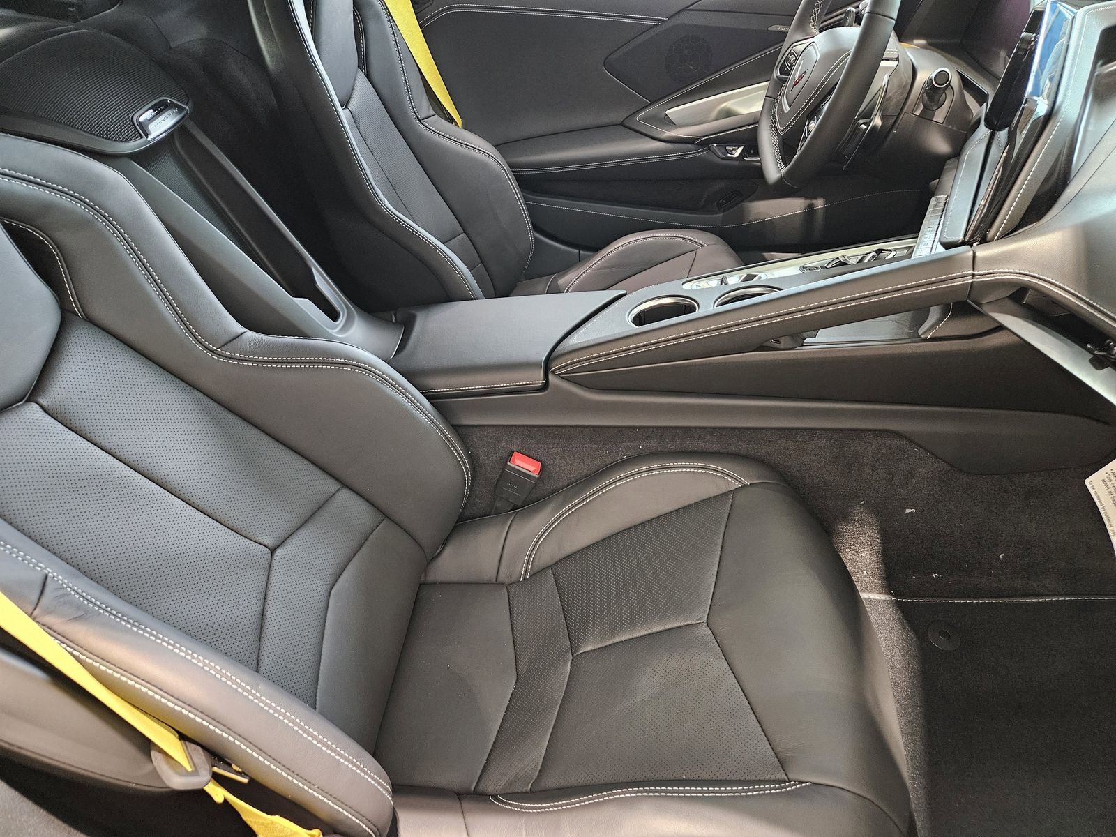 New 2026 Chevrolet Corvette Stingray Coupe w/ 1LT RWD image 17