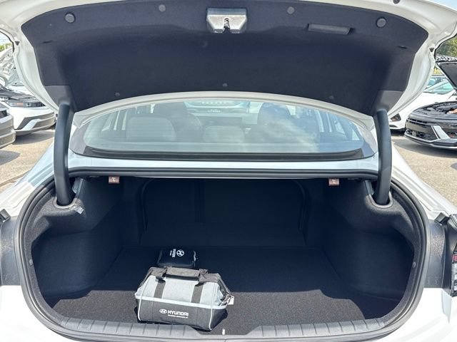Used 2026 Hyundai Sonata SEL FWD image 9