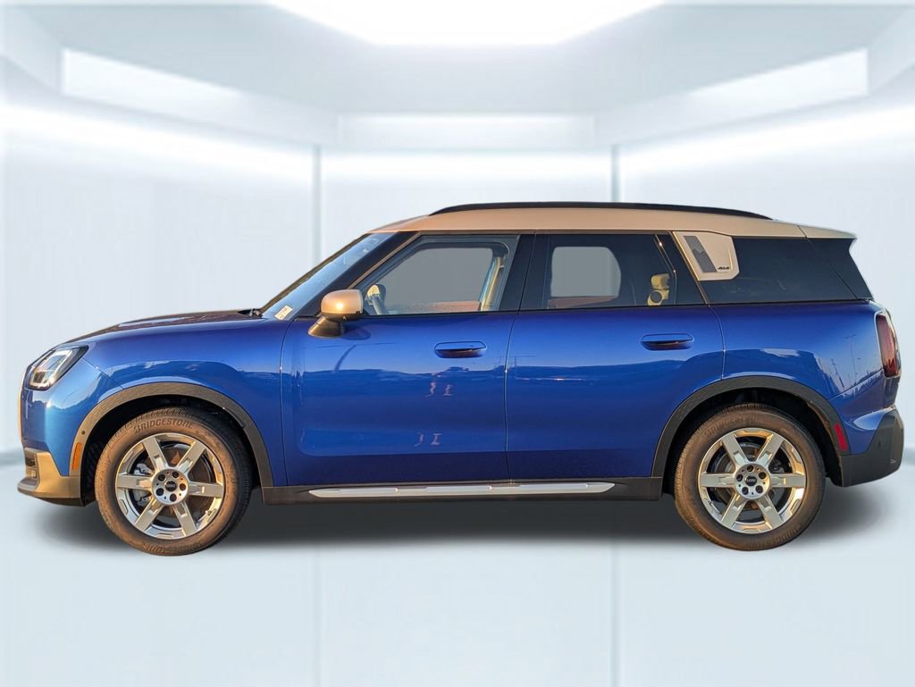 New 2025 MINI Cooper Countryman S w/ Comfort Package Max AWD/4WD image 2