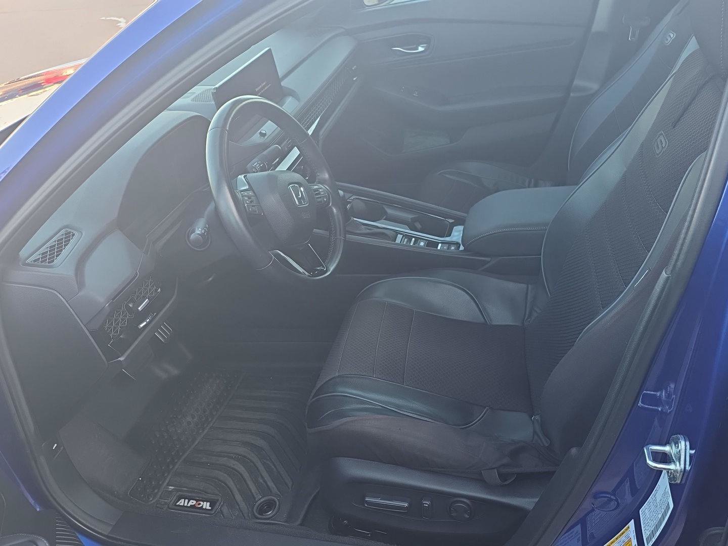 Used 2025 Honda Accord Sport image 31