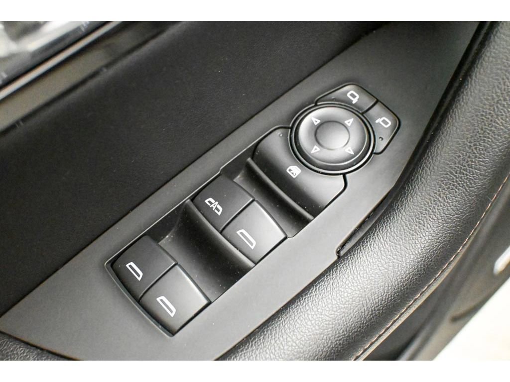 Used 2020 Chevrolet Blazer Premier image 31