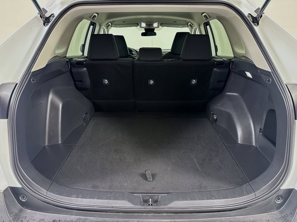 Used 2025 Toyota RAV4 LE image 20