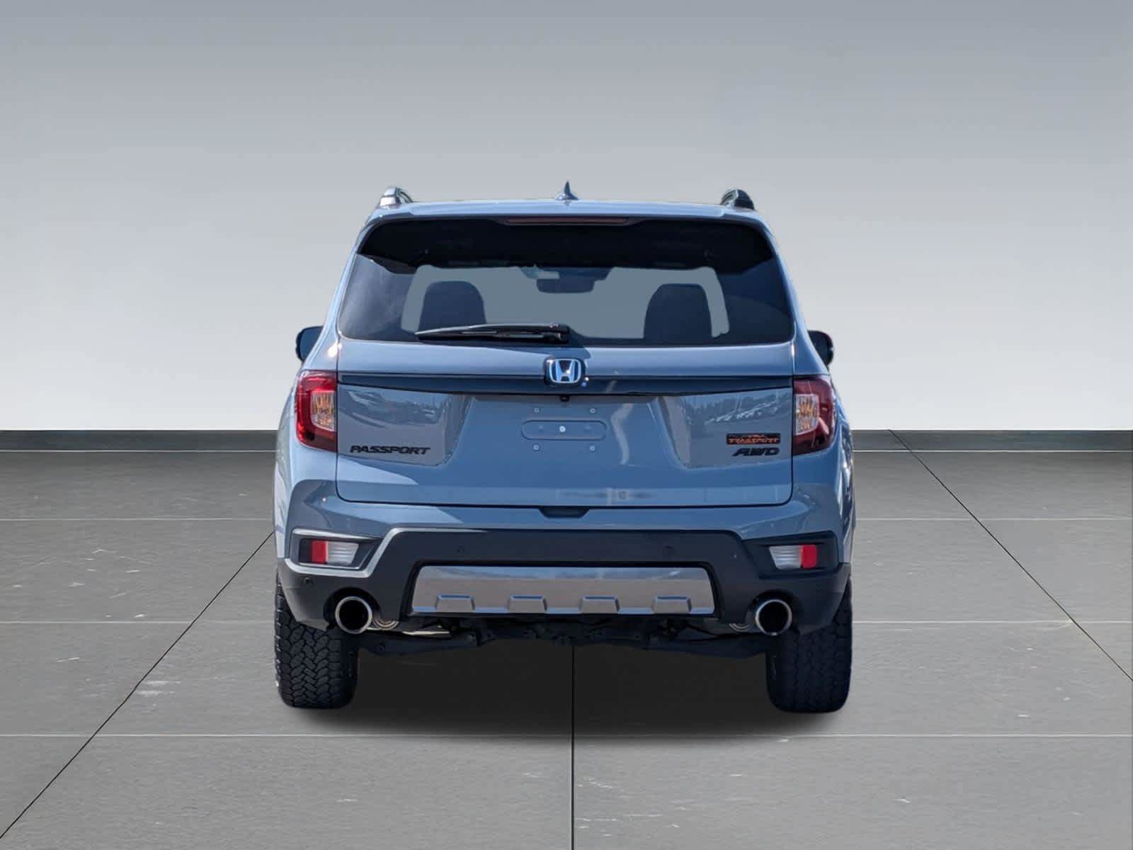 Certified 2024 Honda Passport TrailSport image 3