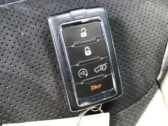 Used 2023 Jeep Grand Cherokee Altitude AWD/4WD image 23