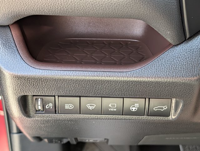 Used 2021 Toyota RAV4 Limited AWD/4WD image 23