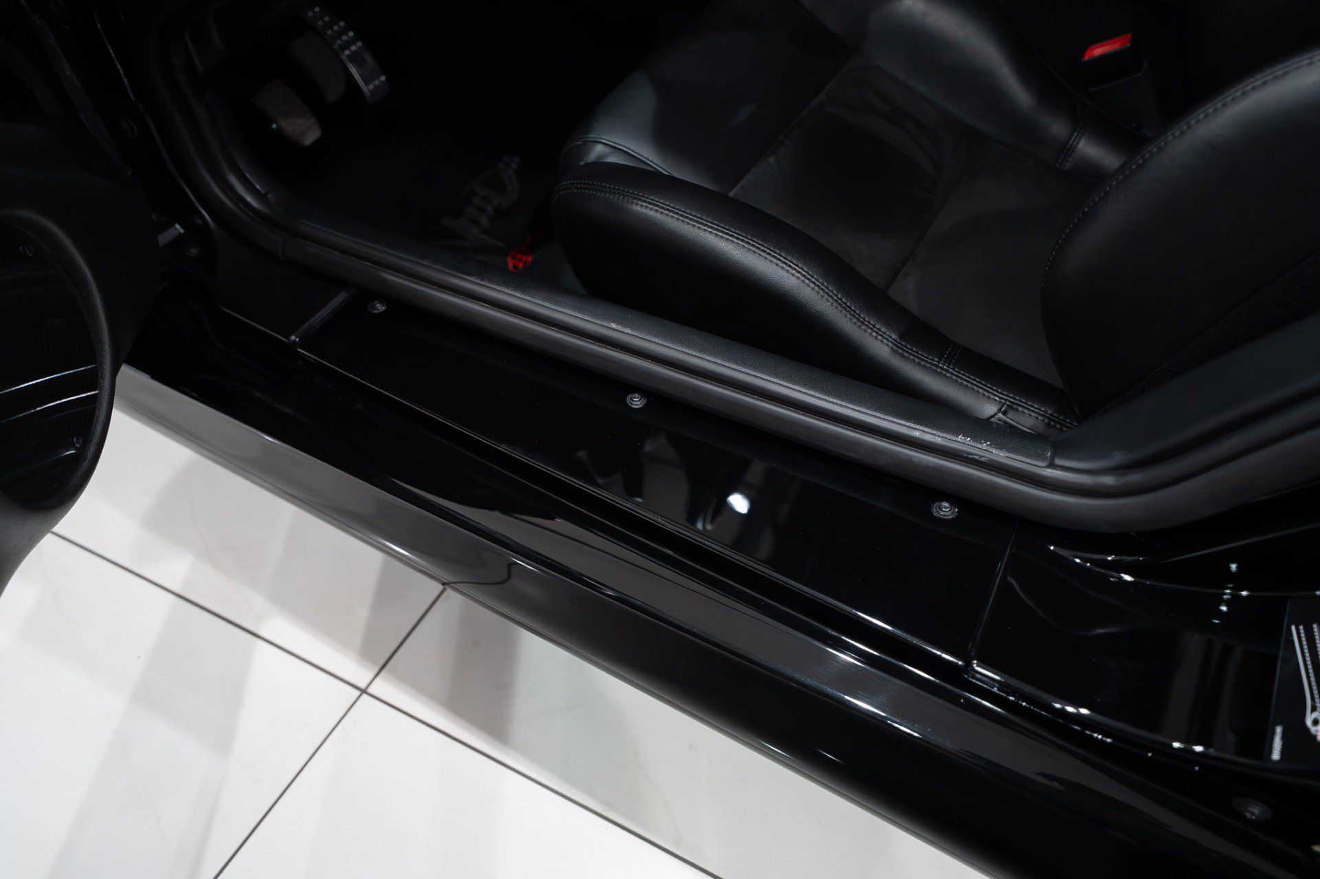 Used 2010 Dodge Viper ACR RWD image 7