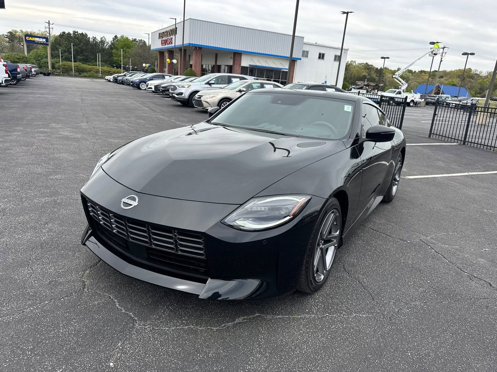 Used 2025 Nissan Z Sport w/ Floor Mat Package image 2