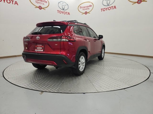 Certified 2026 Toyota Corolla Cross LE FWD image 8