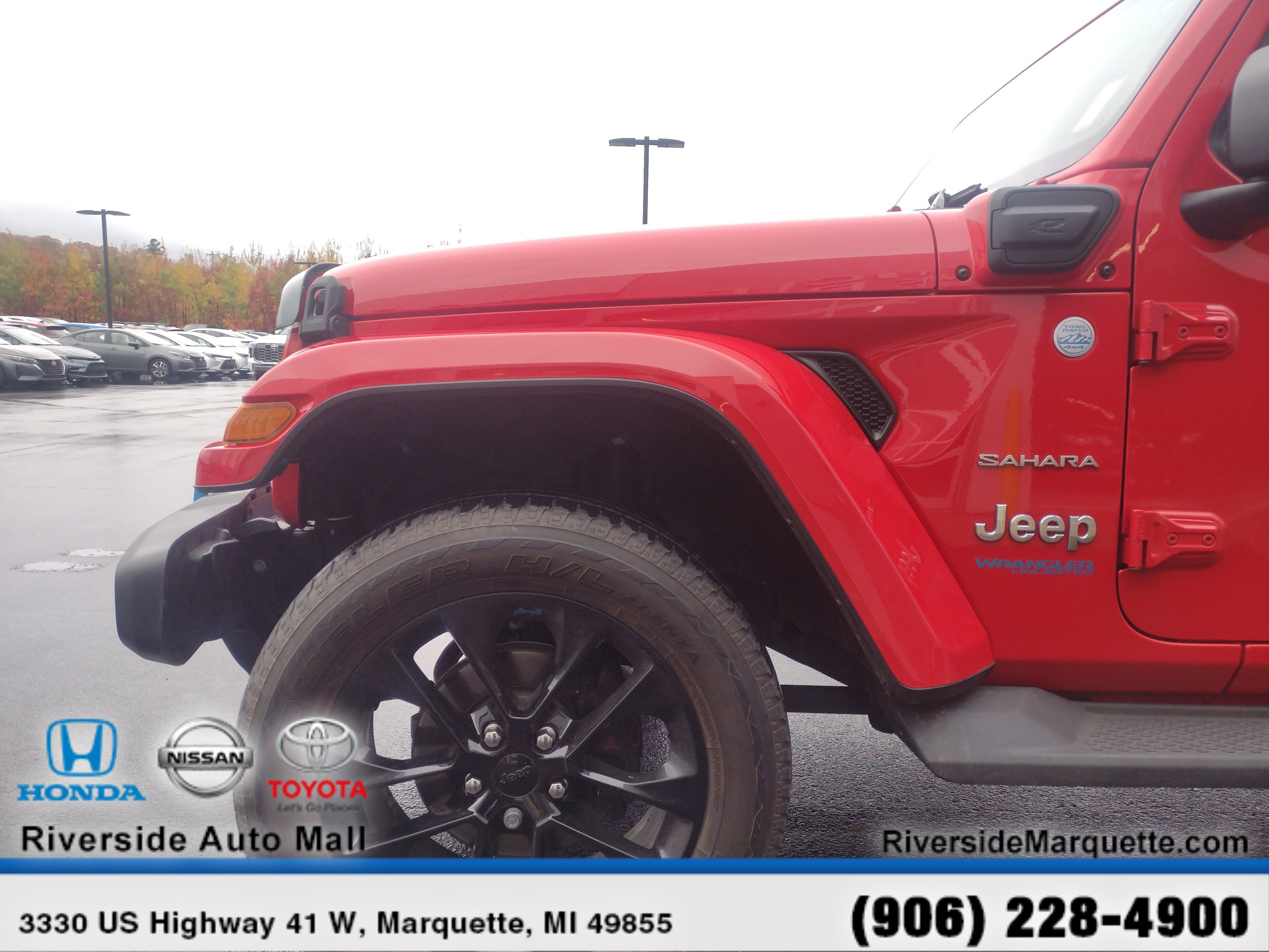 Used 2022 Jeep Wrangler Unlimited Sahara image 11