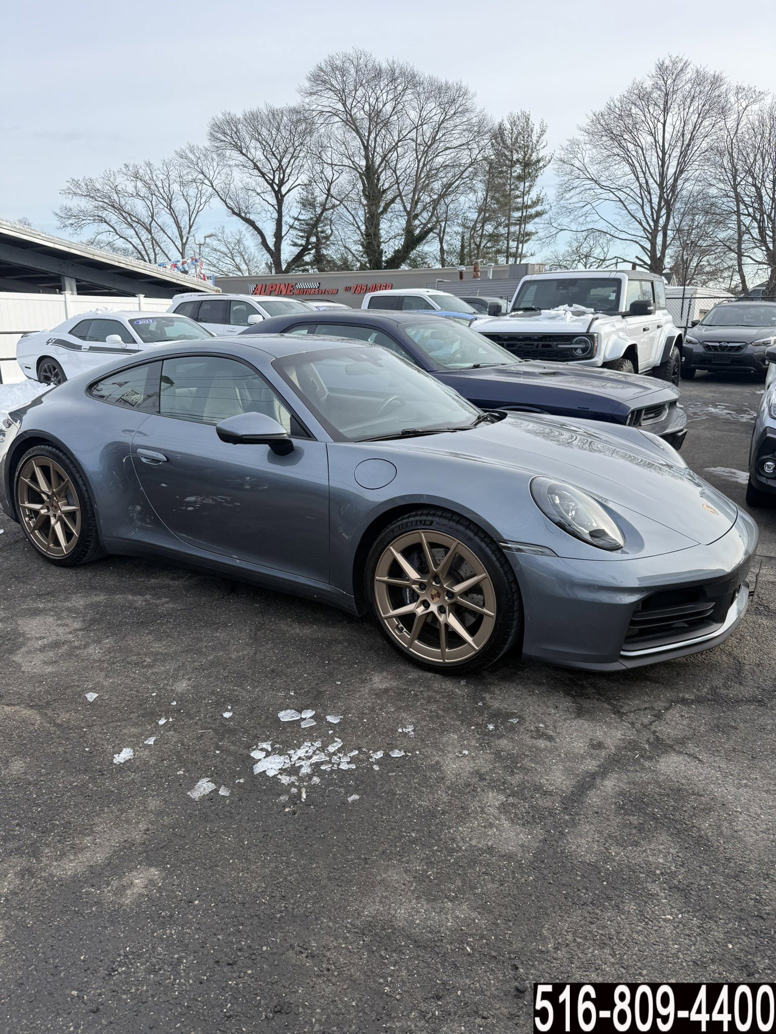 Used 2025 Porsche 911 Carrera image 4