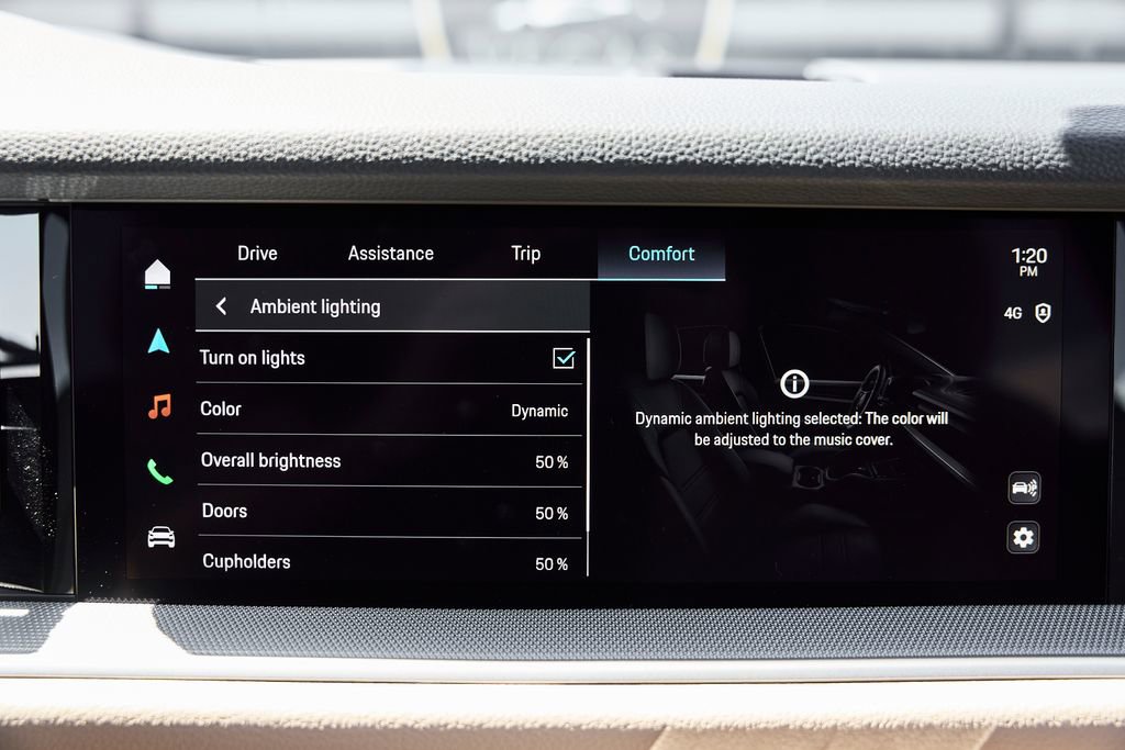 Used 2025 Porsche Cayenne image 72