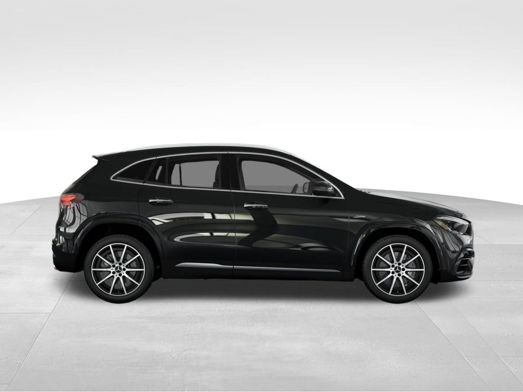 New 2026 Mercedes-Benz GLA 35 AMG 4MATIC image 2