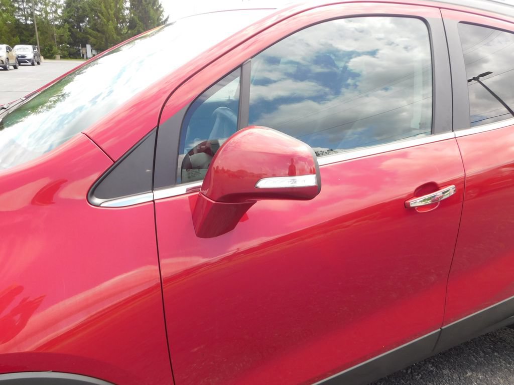 Used 2015 Buick Encore Convenience FWD image 11
