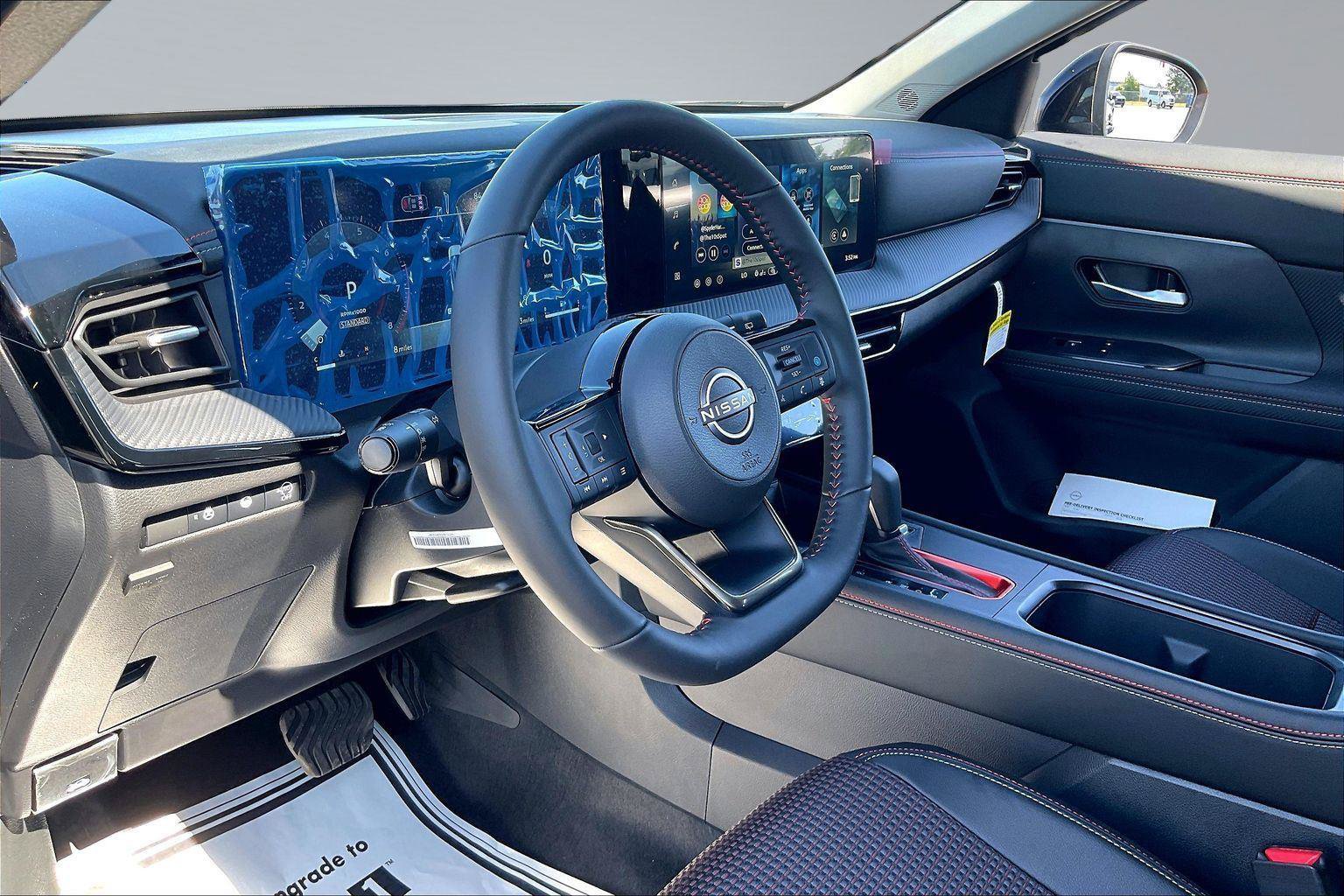 New 2026 Nissan Kicks SR FWD image 7