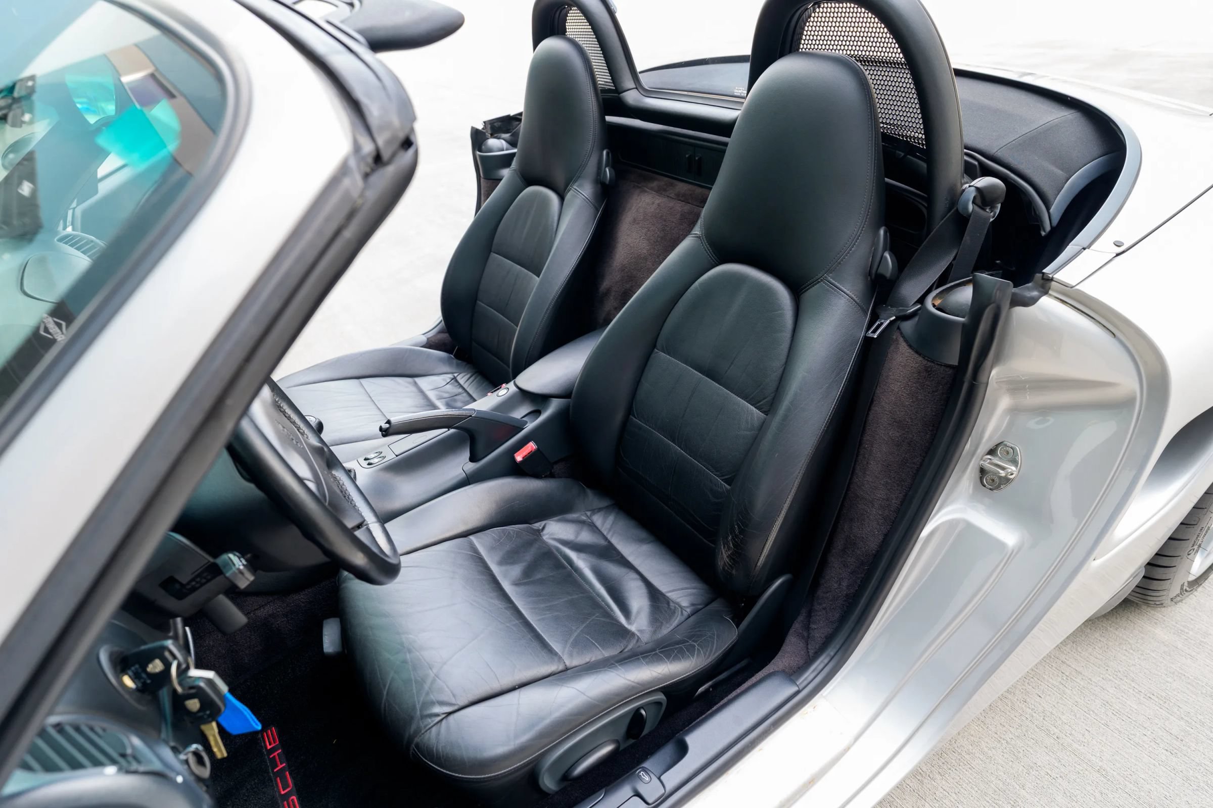 Used 1999 Porsche Boxster RWD image 47