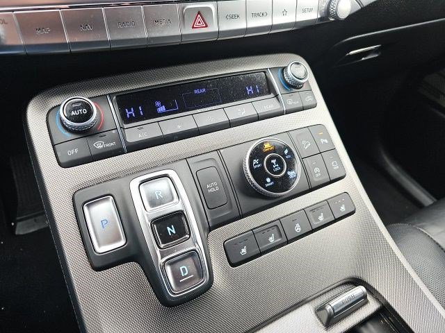 Used 2022 Hyundai Palisade Calligraphy image 24
