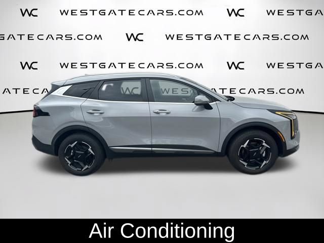 Used 2026 Kia Sportage EX AWD/4WD image 7