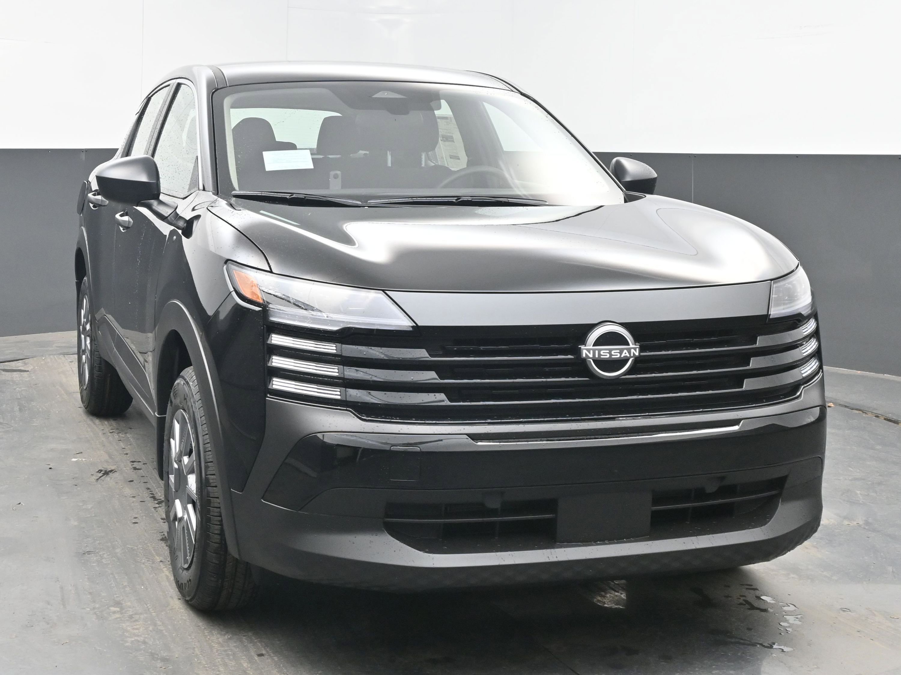 New 2026 Nissan Kicks S image 2