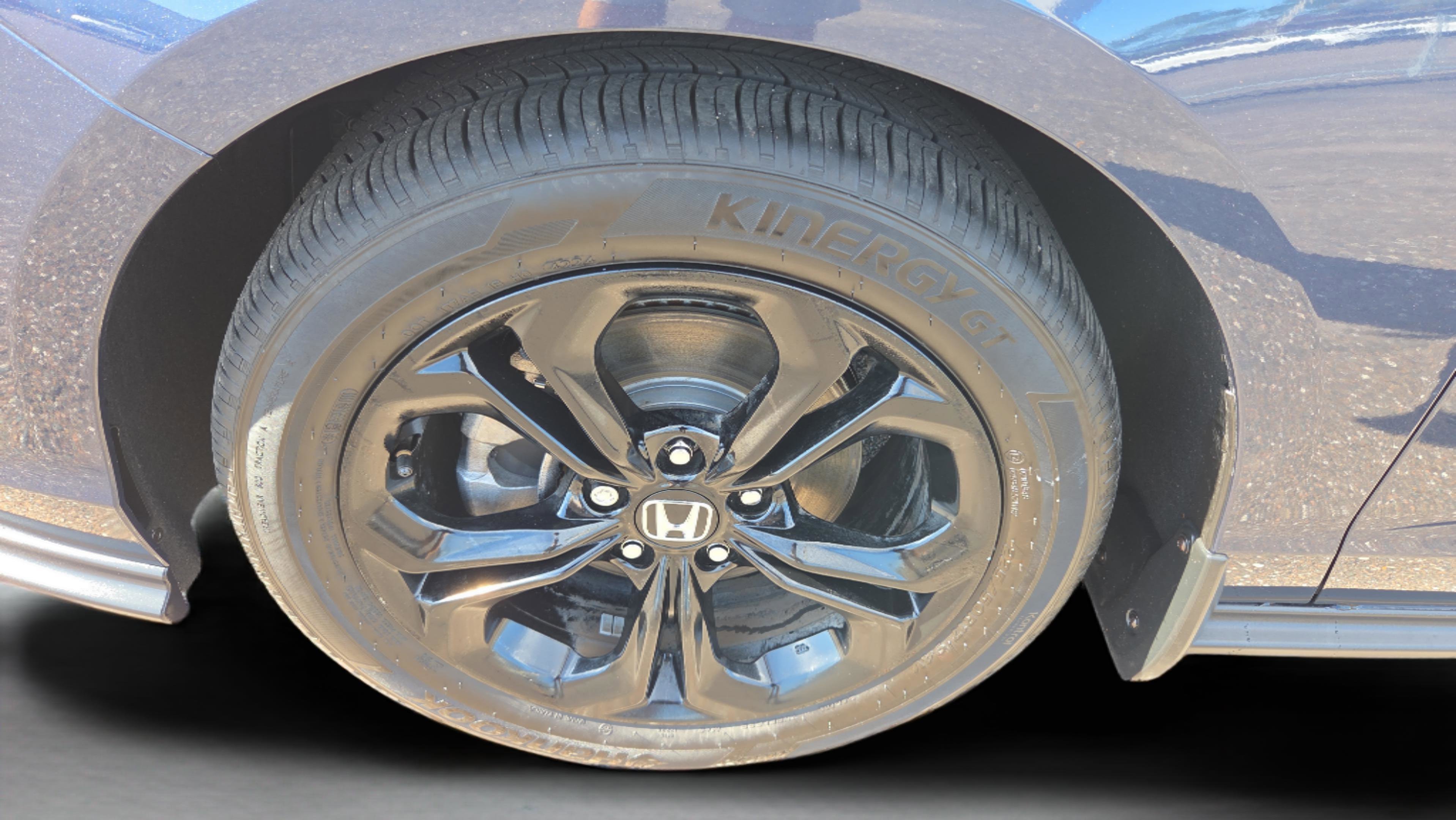 Certified 2025 Honda Accord SE image 10