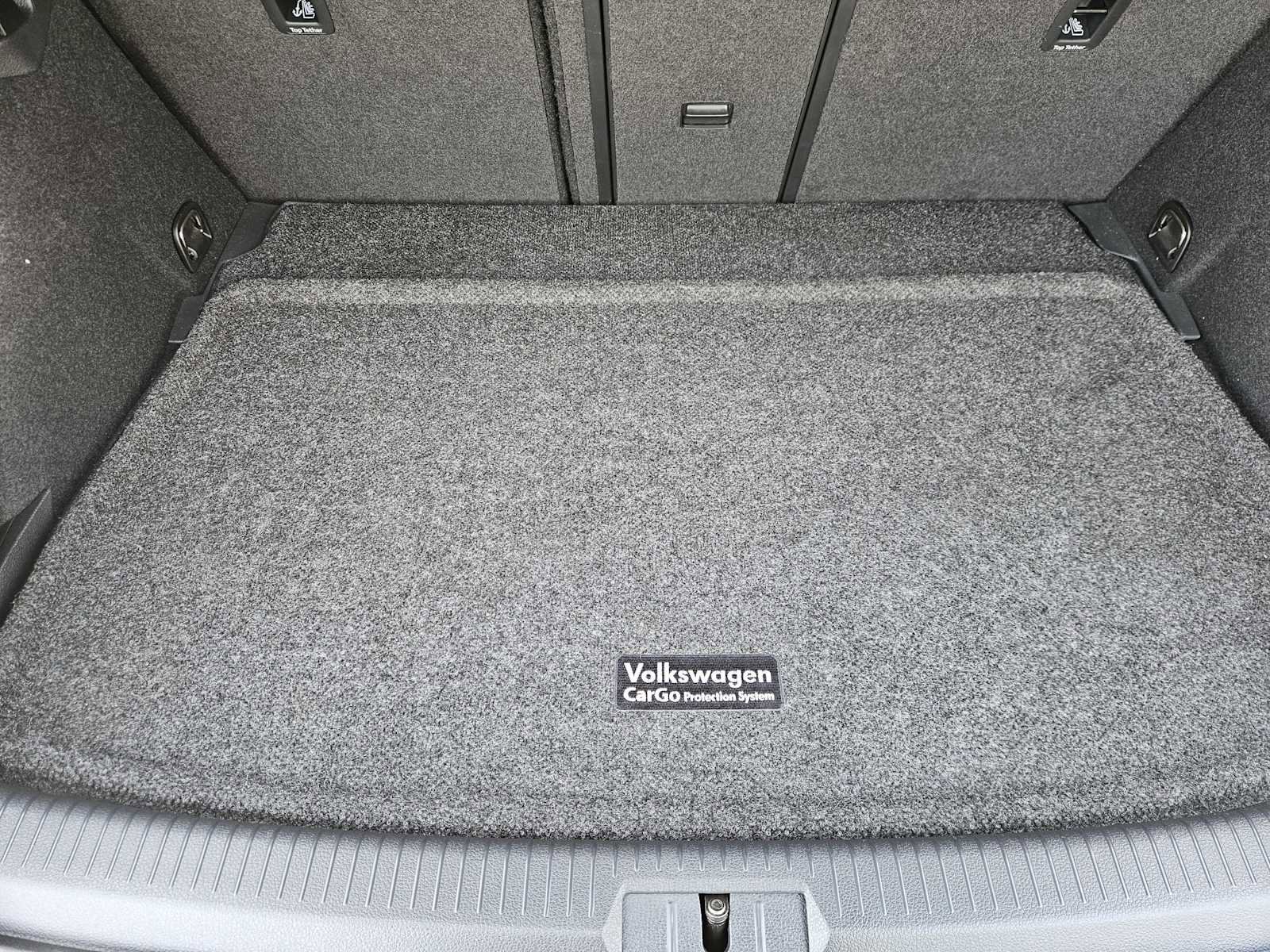 Used 2019 Volkswagen Golf R 4-Door image 30