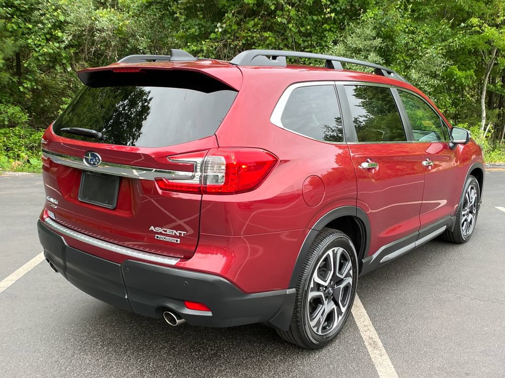 Used 2023 Subaru Ascent Touring AWD/4WD image 5
