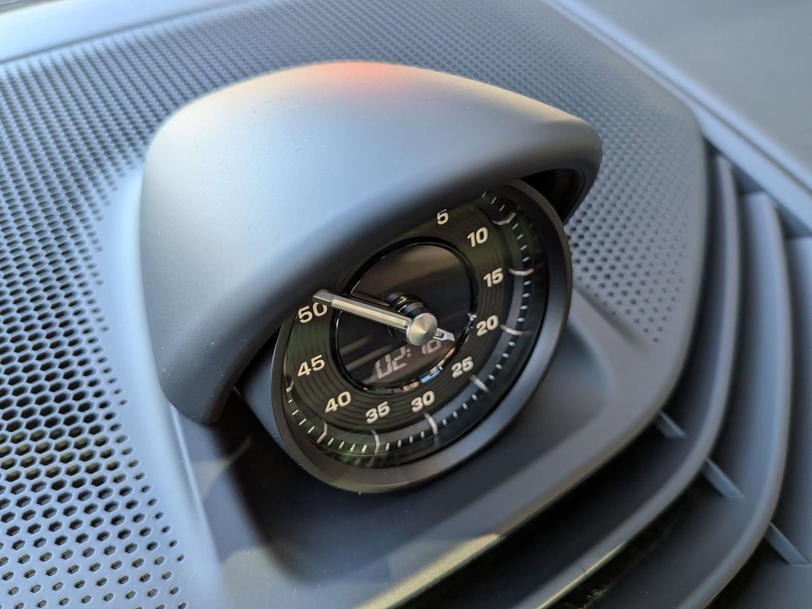 New 2026 Porsche Taycan GTS image 21