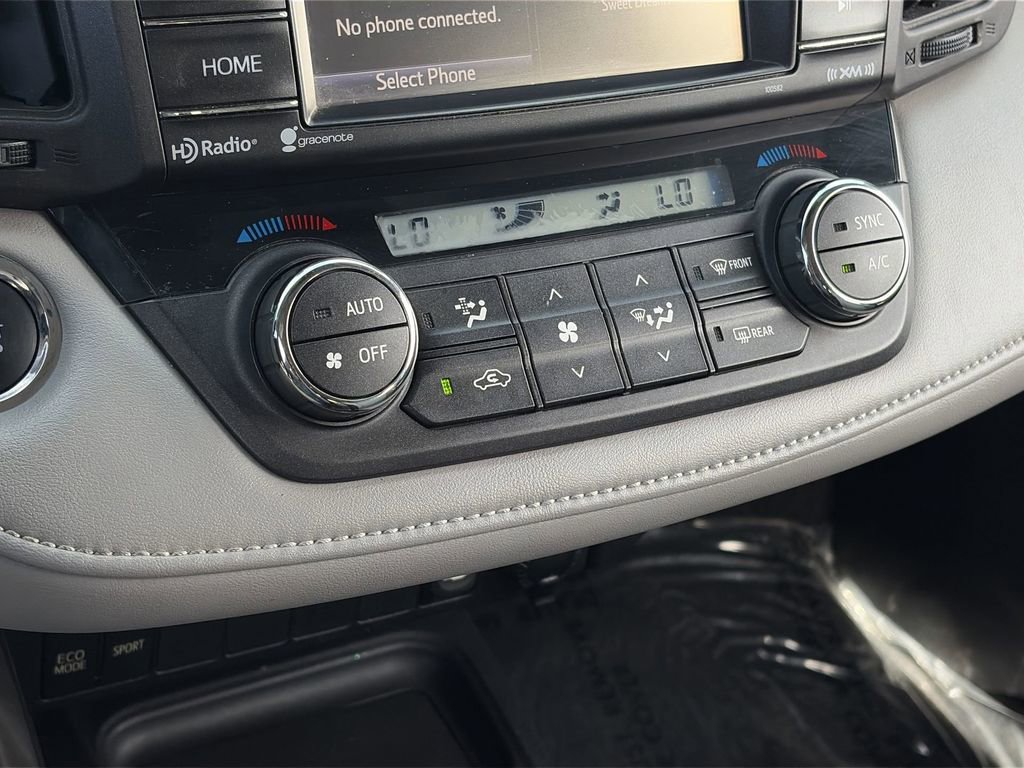 Used 2018 Toyota RAV4 XLE w/ Plus Extra Value Package FWD image 17