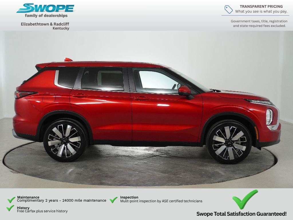 Used 2025 Mitsubishi Outlander SE AWD/4WD image 2
