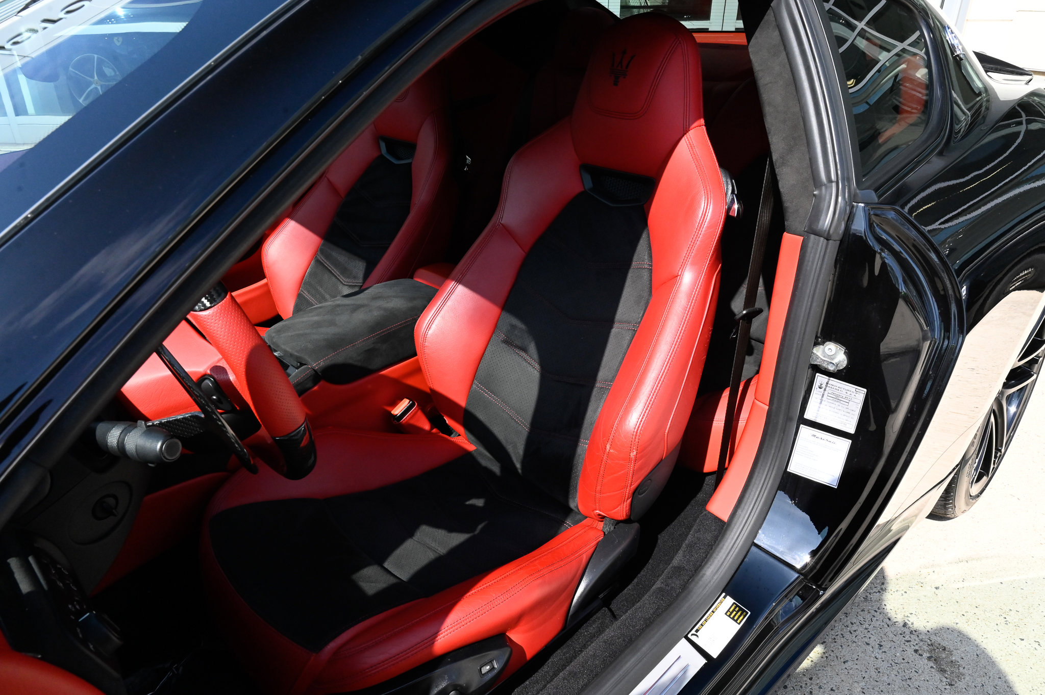 Used 2017 Maserati GranTurismo MC image 19