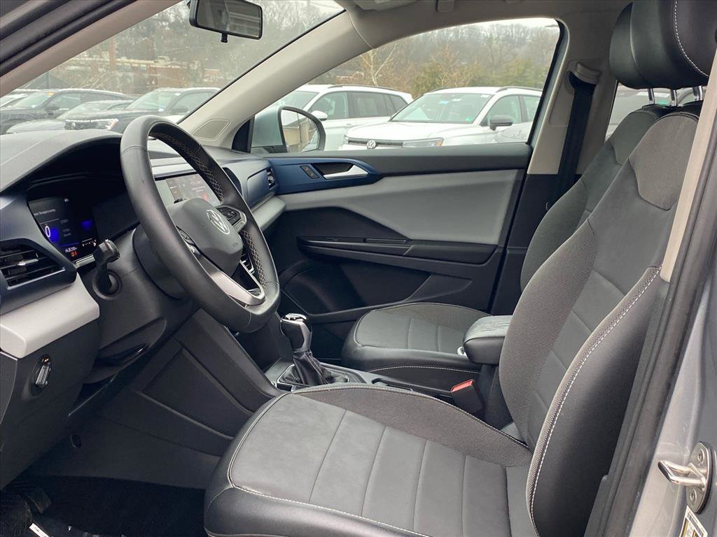 Used 2022 Volkswagen Taos SE image 13
