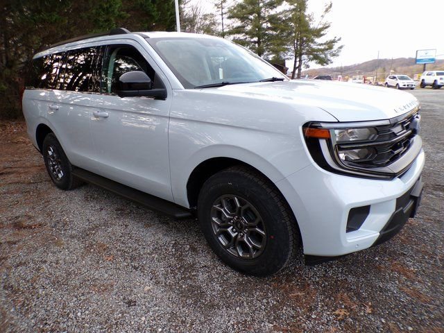 New 2025 Ford Expedition Active AWD/4WD image 6