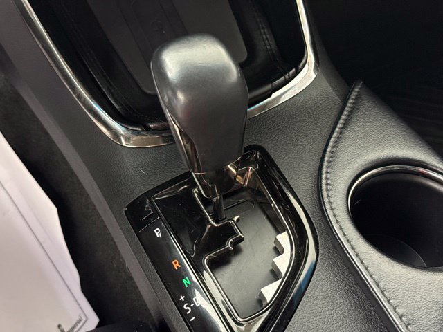 Used 2016 Toyota Avalon Limited w/ Toyota Safety Sense Package FWD image 26