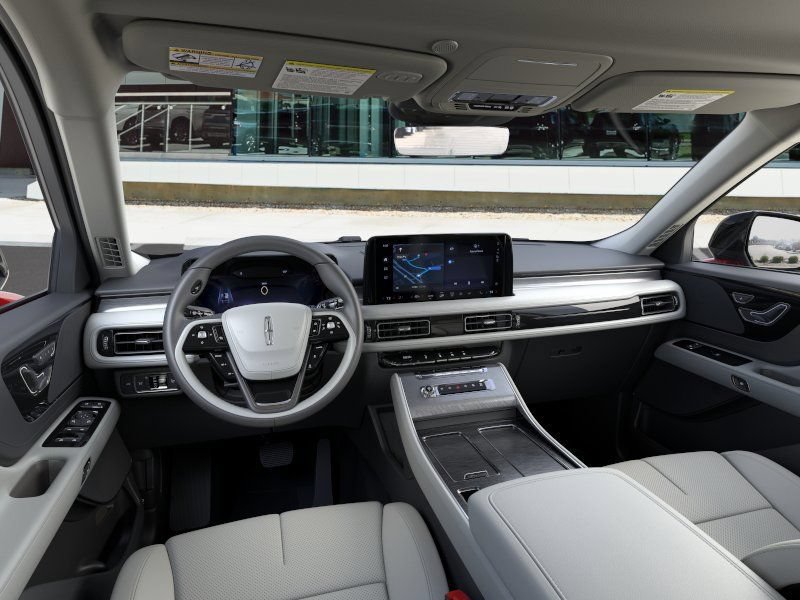 New 2026 Lincoln Aviator 2WD image 9