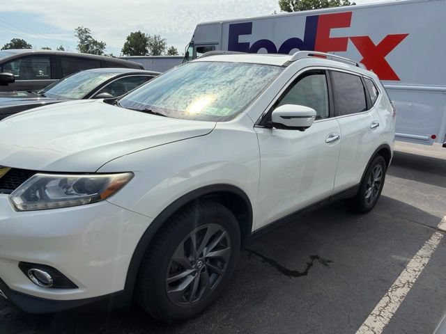 Used 2016 Nissan Rogue SL w/ SL Premium Package AWD/4WD image 3