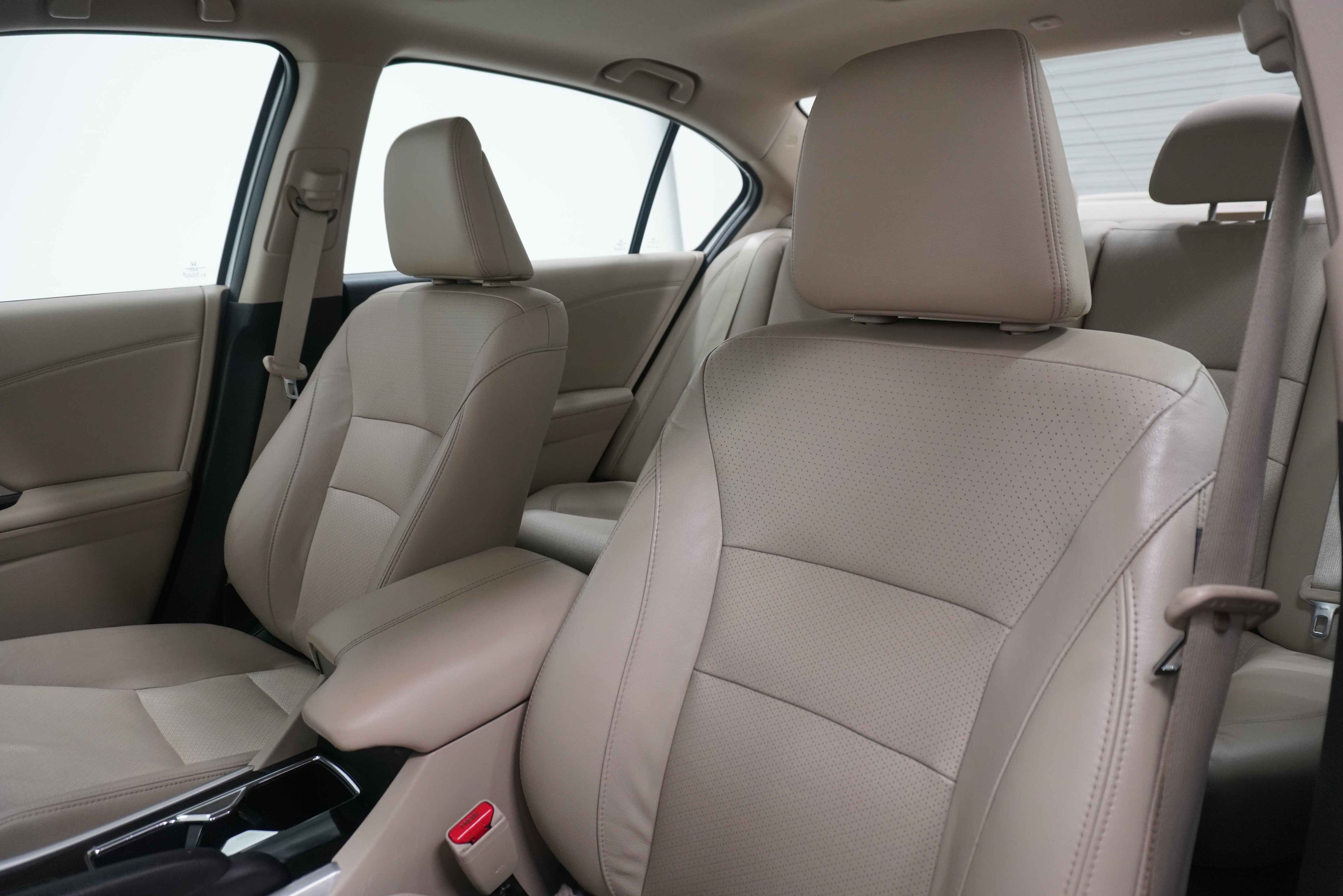 Used 2016 Honda Accord EX-L image 8
