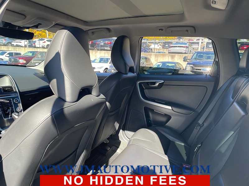 Used 2015 Volvo XC60 T5 AWD/4WD image 3