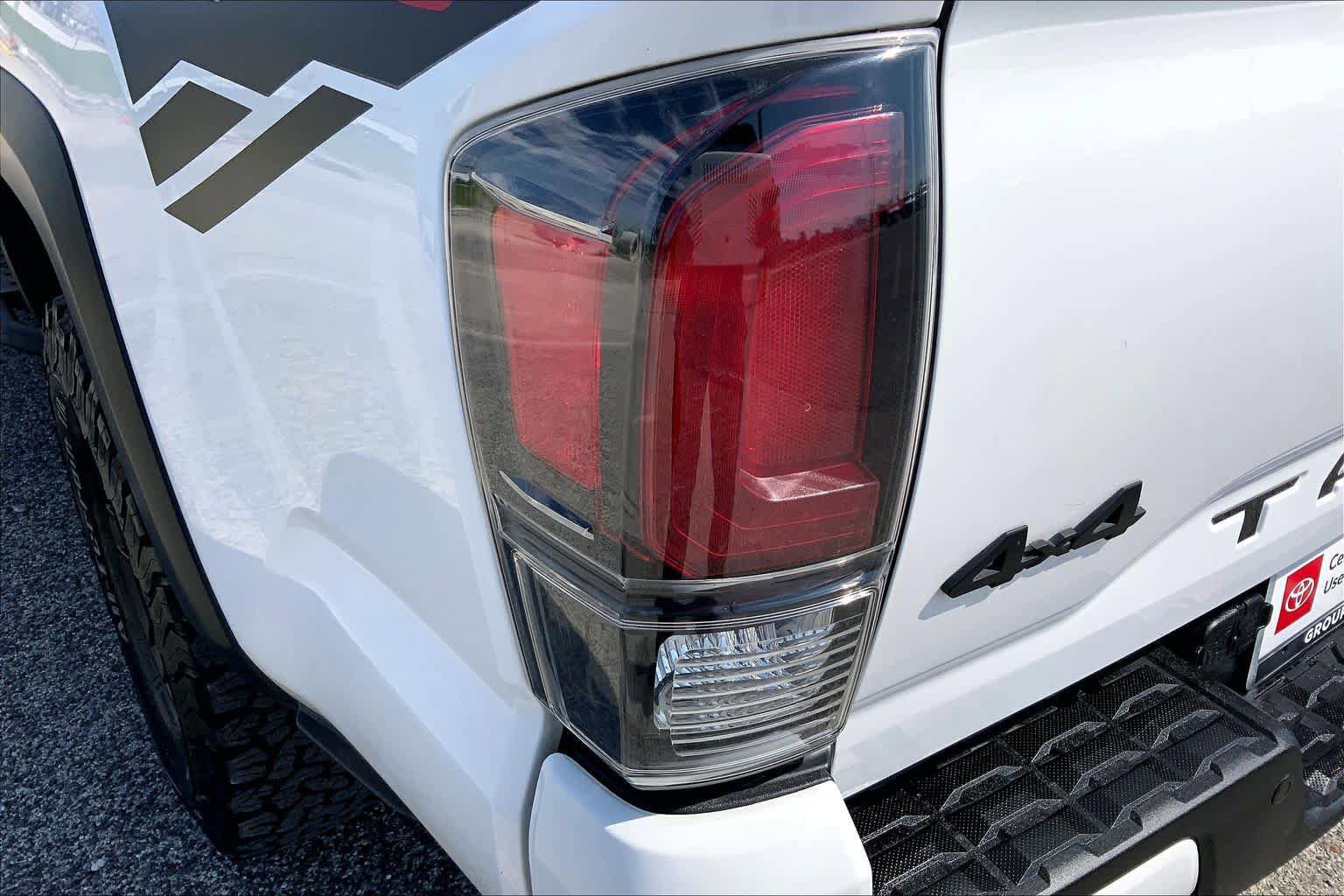 Used 2020 Toyota Tacoma TRD Pro AWD/4WD image 28