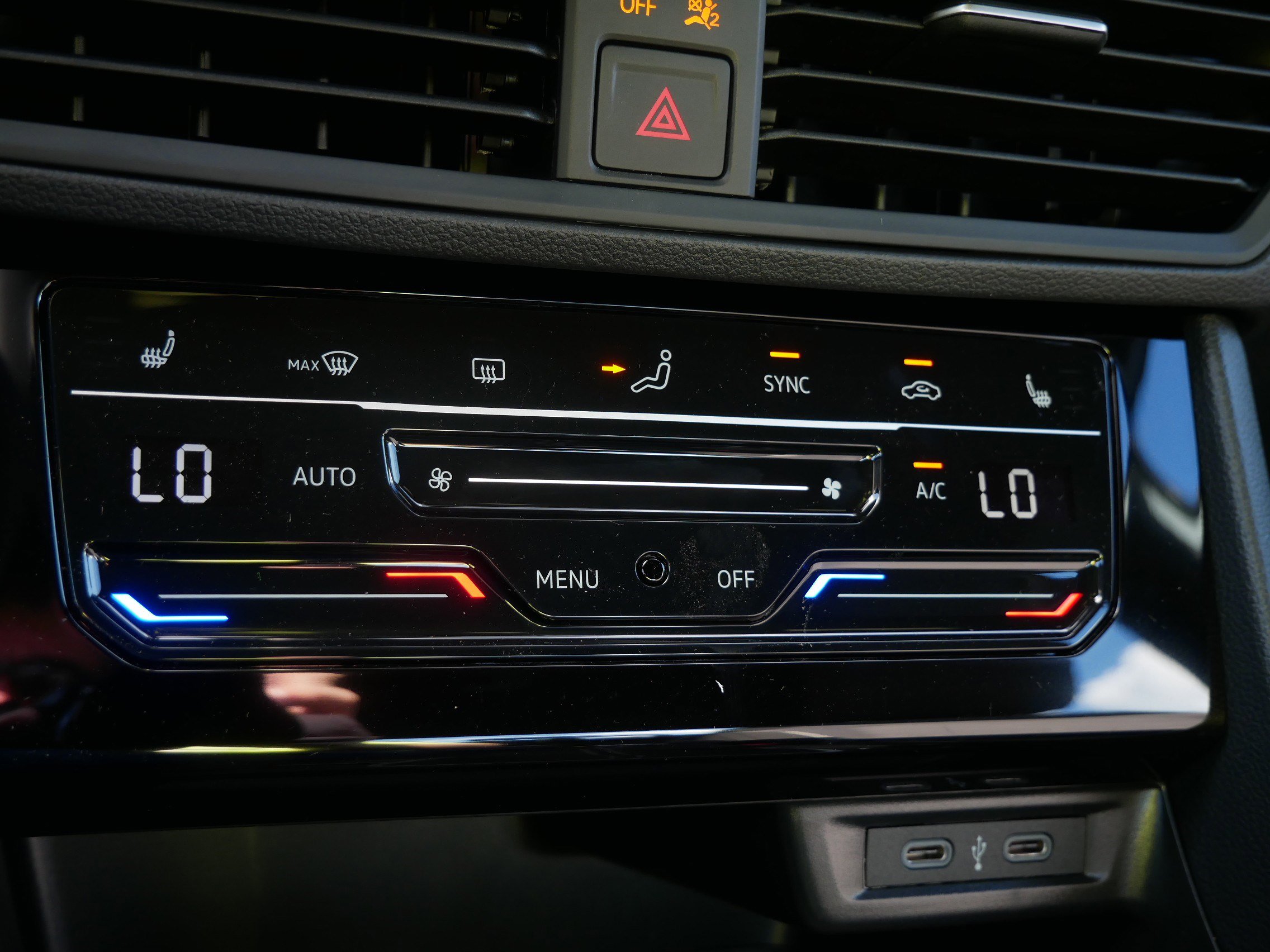 New 2025 Volkswagen Jetta Sport image 9