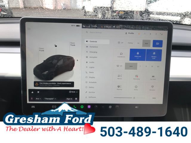Used 2024 Tesla Model Y Performance image 22