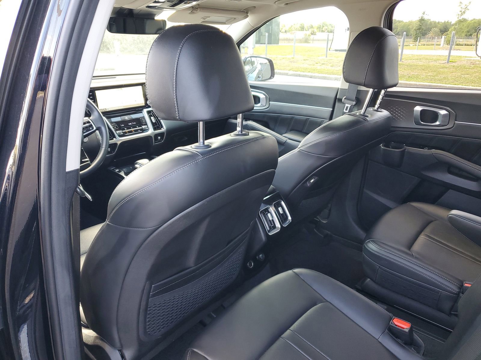 Used 2023 Kia Sorento SX FWD image 10
