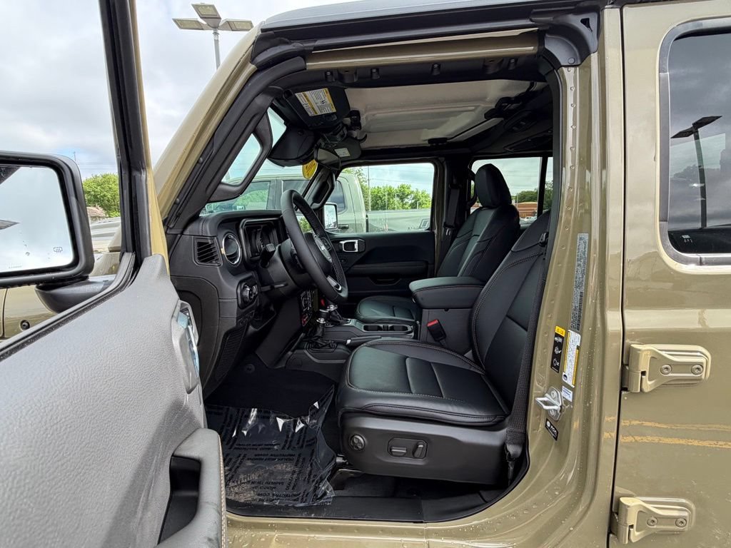 New 2026 Jeep Gladiator Willys AWD/4WD image 9