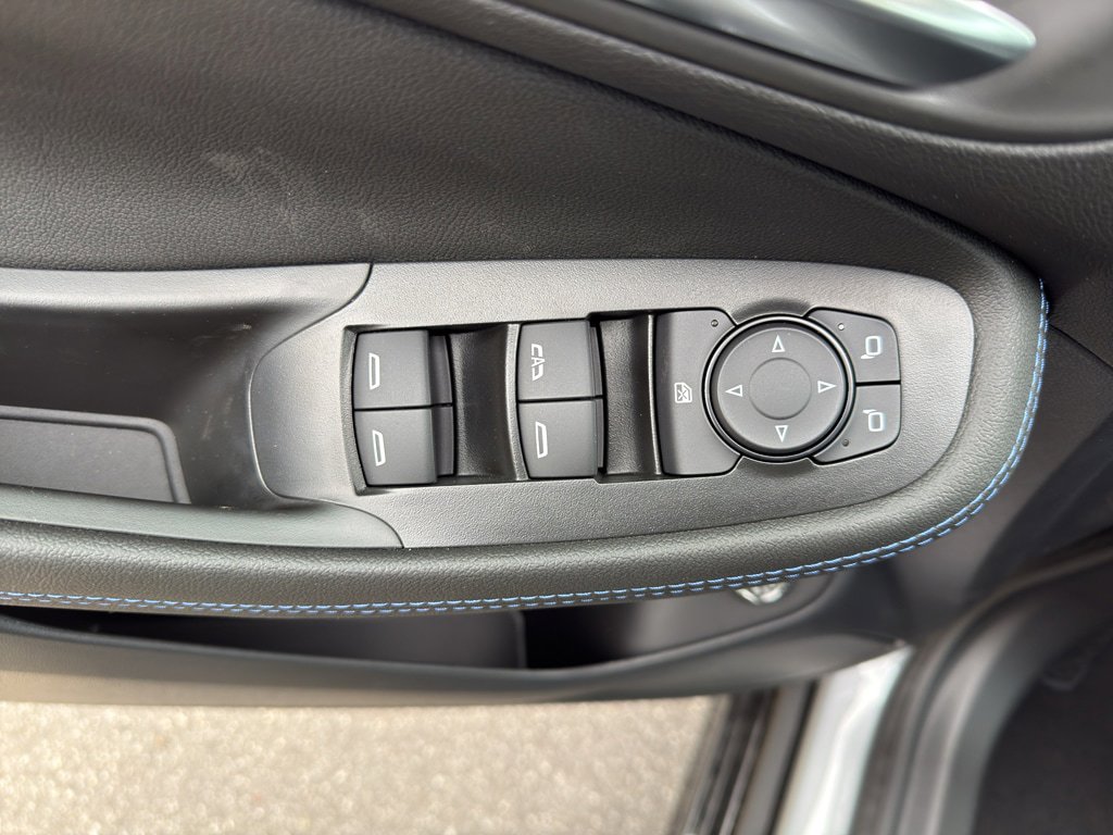 New 2026 Buick Encore GX Sport Touring FWD image 7