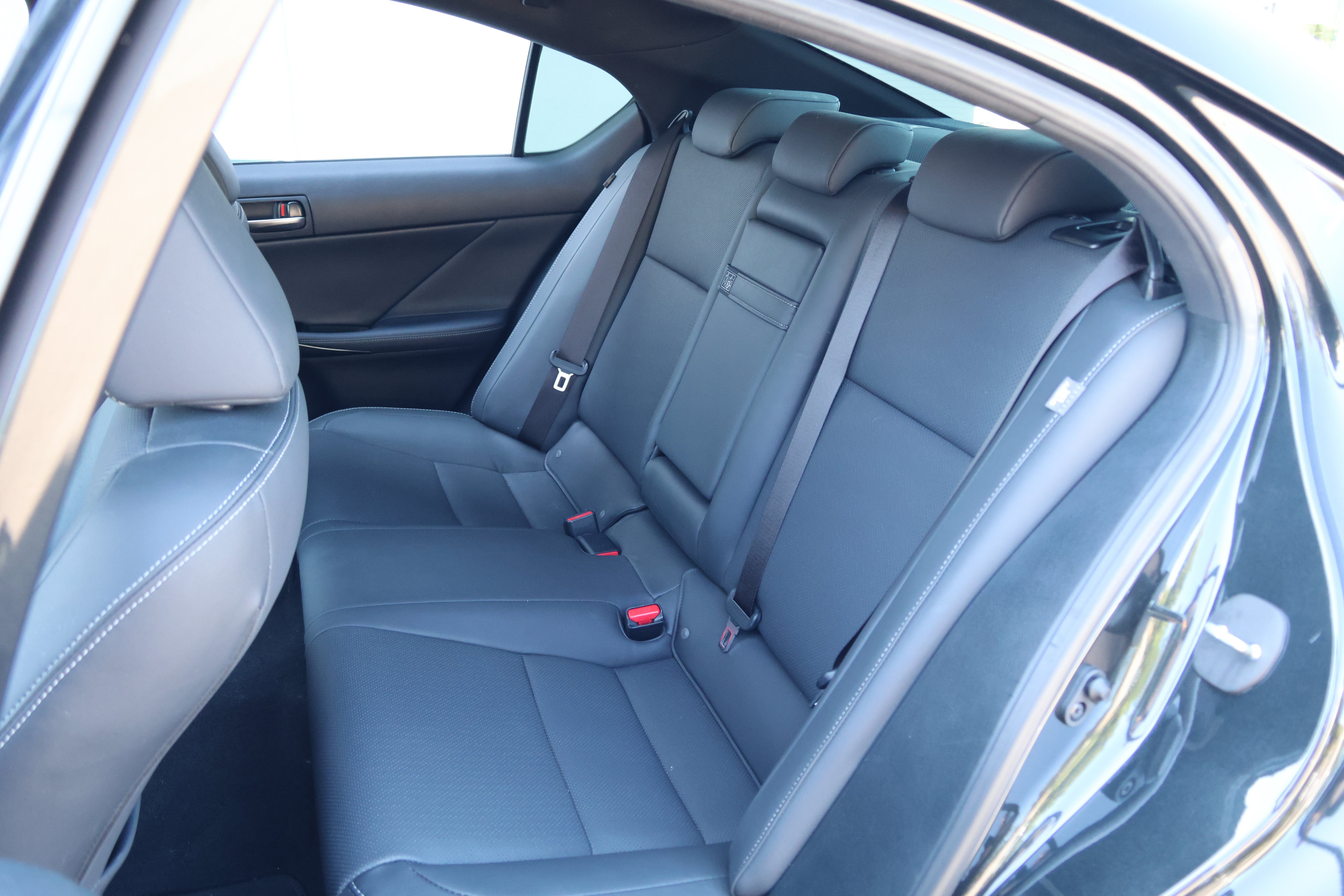Used 2024 Lexus IS 350 F Sport RWD image 36