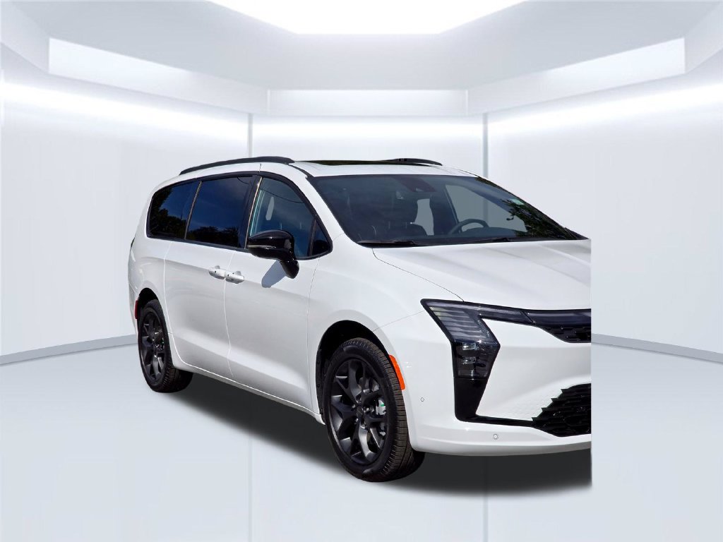 New 2027 Chrysler Pacifica Limited AWD/4WD image 39