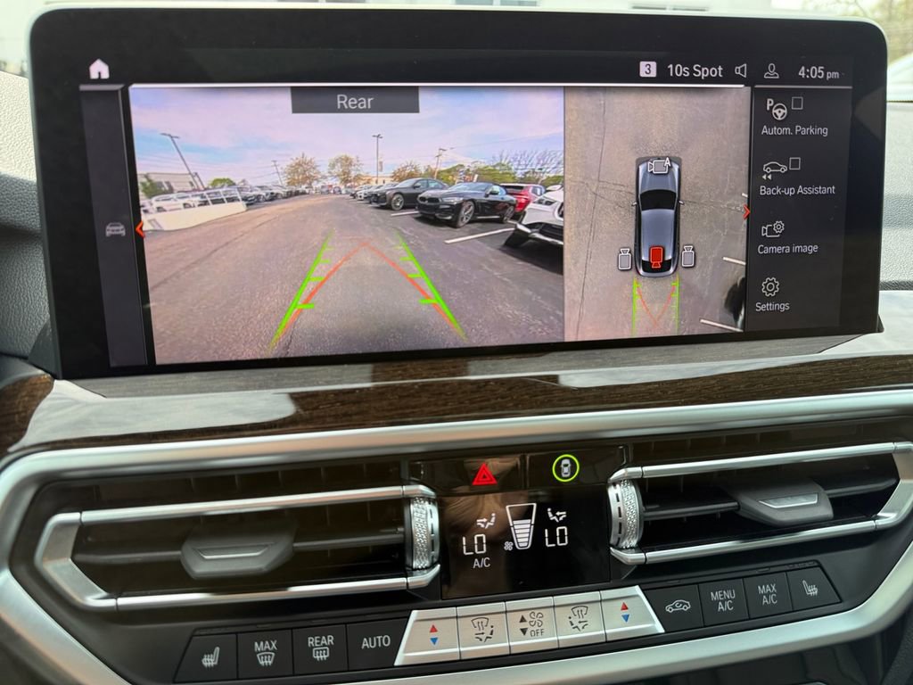 Certified 2025 BMW X4 xDrive30i w/ Premium Package image 22