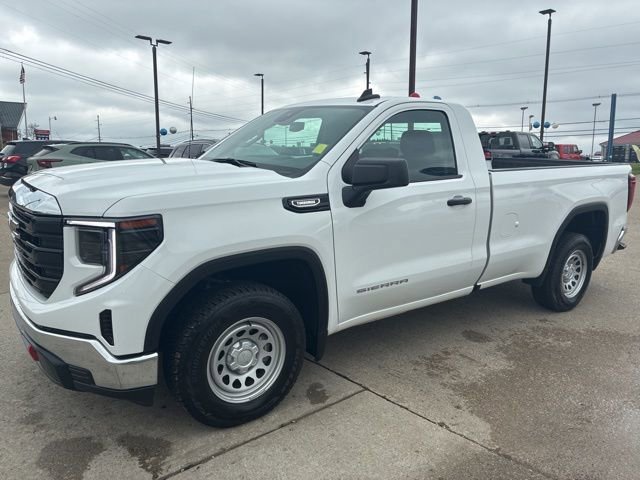 Used 2024 GMC Sierra 1500 Pro w/ Trailering Package image 3