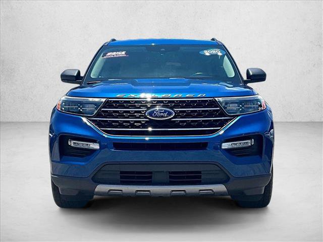 Used 2020 Ford Explorer XLT w/ Equipment Group 202A RWD image 3