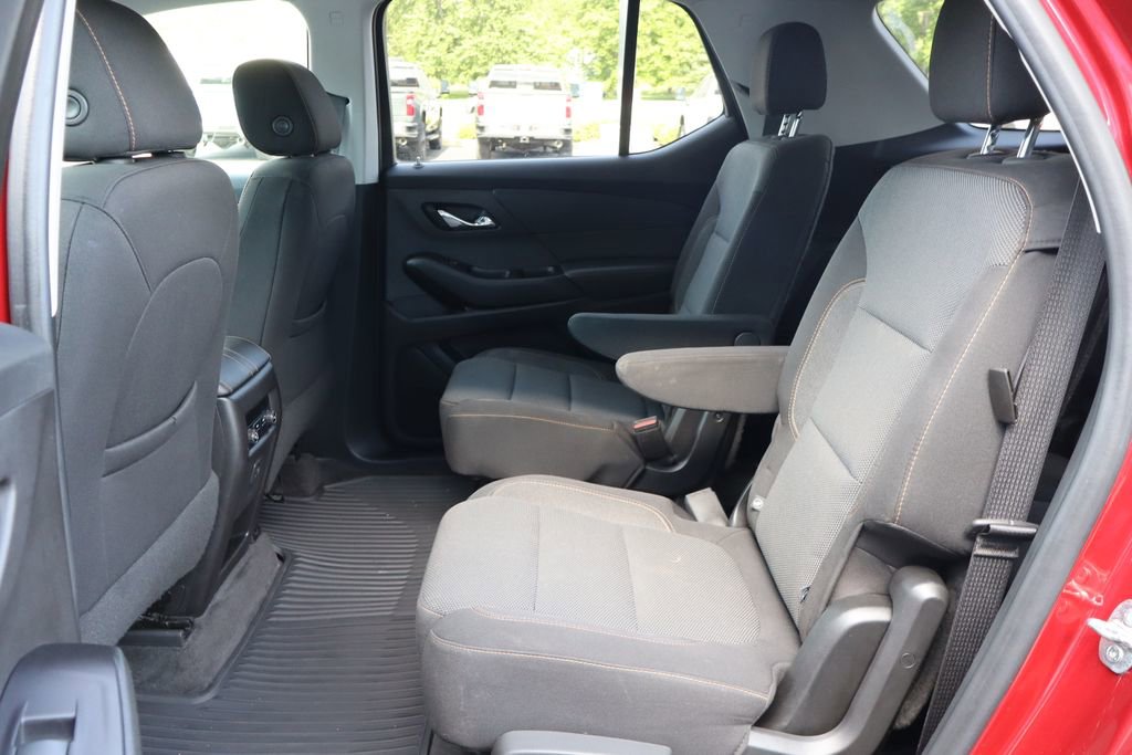 Used 2020 Chevrolet Traverse LT FWD image 22