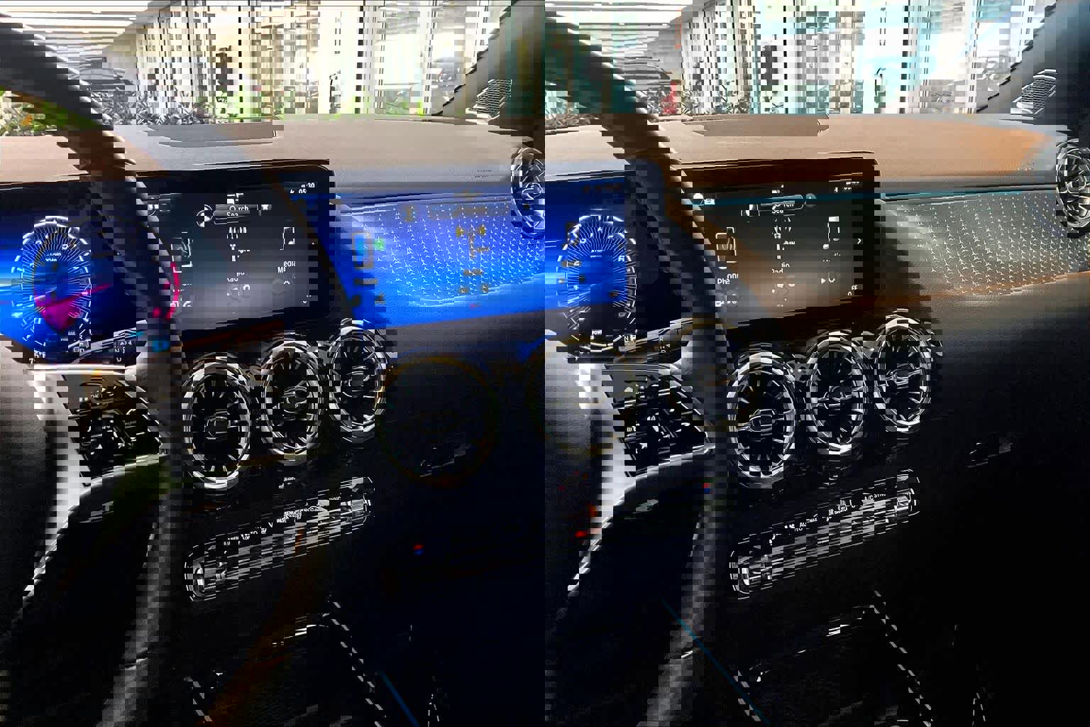 Used 2025 Mercedes-Benz GLA 250 image 8