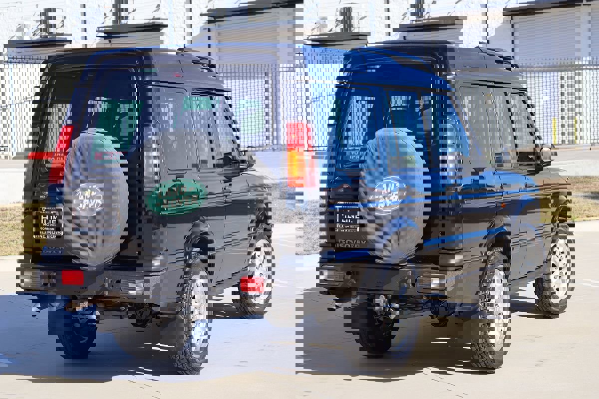 Used 2004 Land Rover Discovery SE image 11